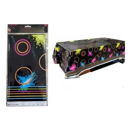 Mantel Plástico Fluor 108x 220 Cm Alumbra En La Oscuridad Negro Geométrico